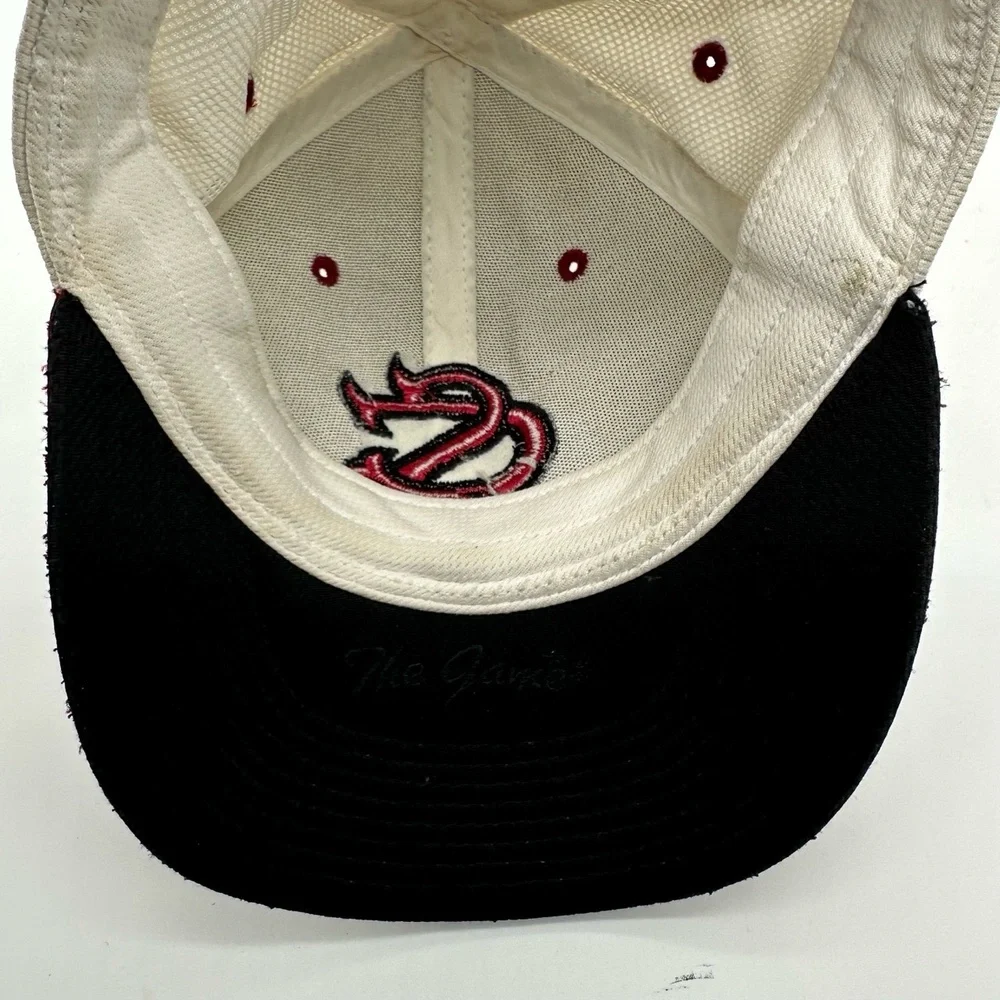 The Game Pro GP320 Gametek Size‎ 7 Hat Autographed South Carolina Gamecocks Cap